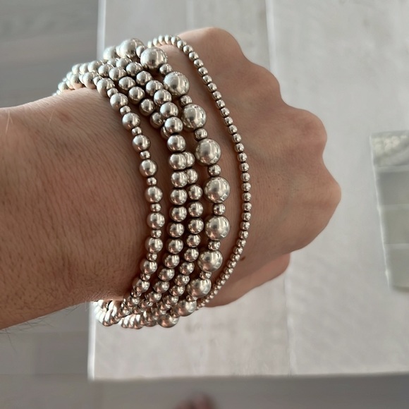 5 silver beaded bracelets size Large - Picture 4 of 7